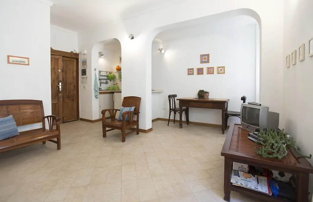 Casa Margherita Daire Alghero 0*,  İtalya