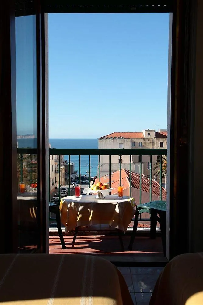 Casa Margherita Daire Alghero İtalya